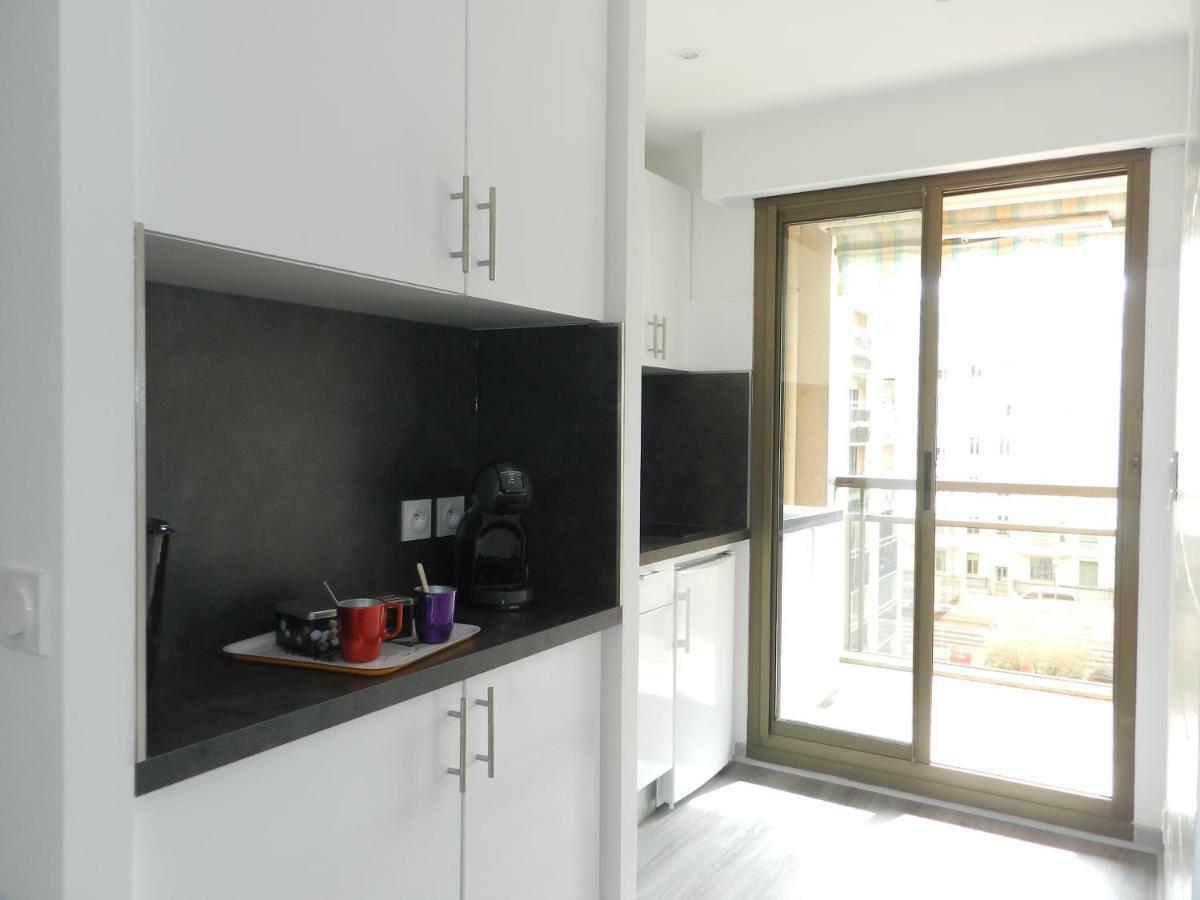 Beautiful 1 Bedroom Flat Nice Exterior photo